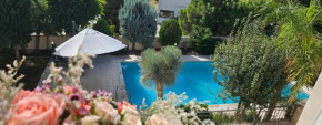 SeaView 6 Bedroom Villa with 28C Private Pool